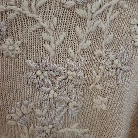 Laura Scott Embroidered Sweater - Picture 5 of 6
